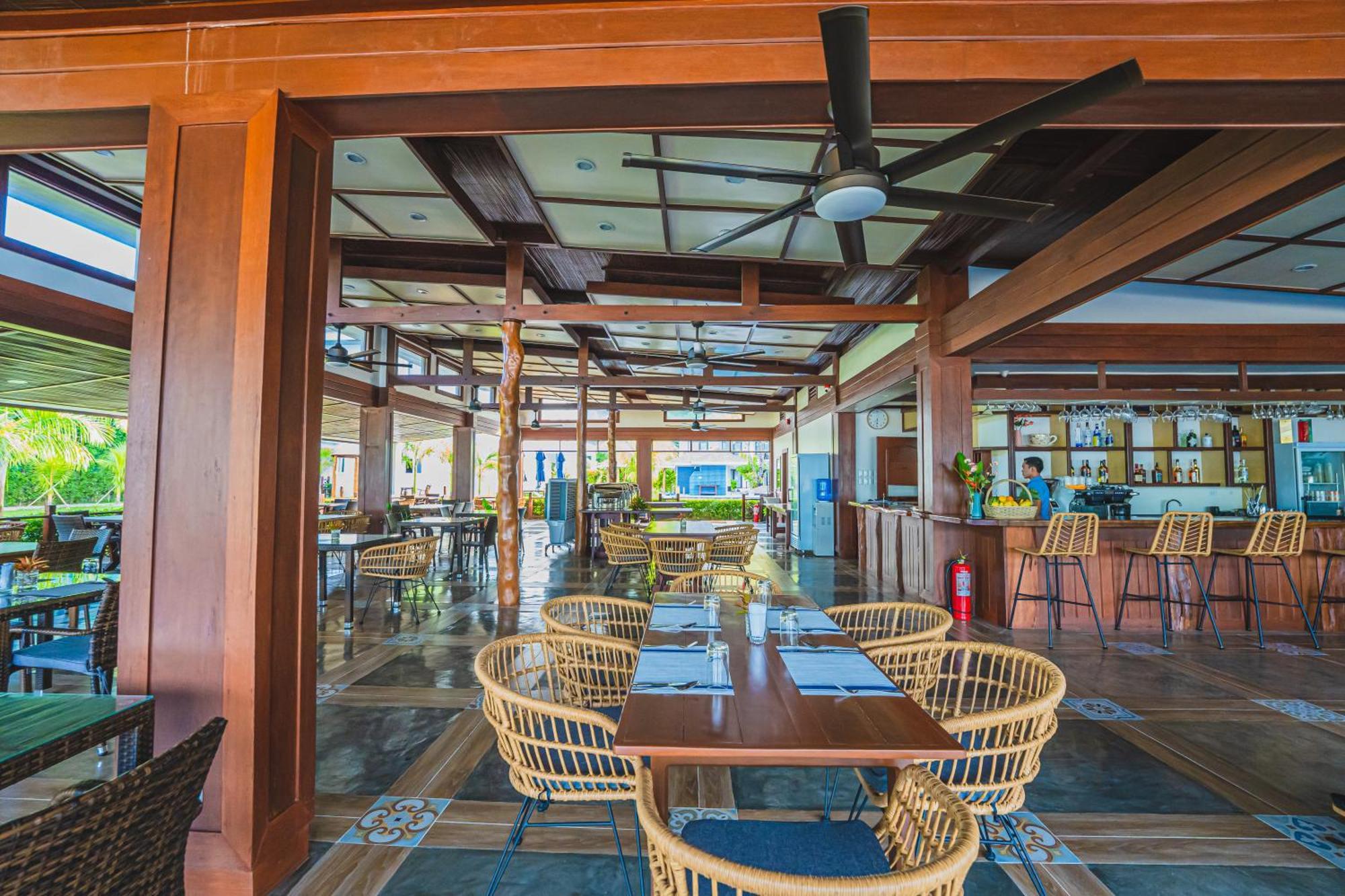 Ora Beach Resort Эль-Нидо Экстерьер фото